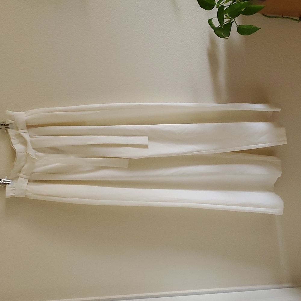 BCBG Maxazria Ivory Wide Leg Belted Trousers Size S